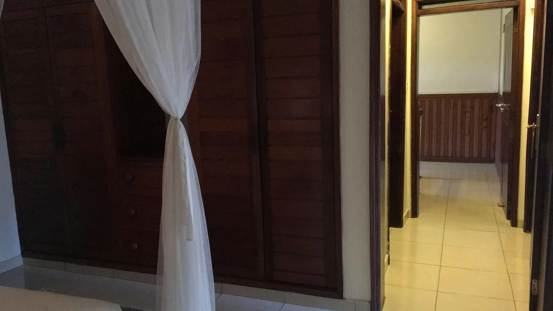 Airport View Hotel Entebbe